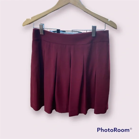 banana republic pleated mini skirt - Picture 1 of 3
